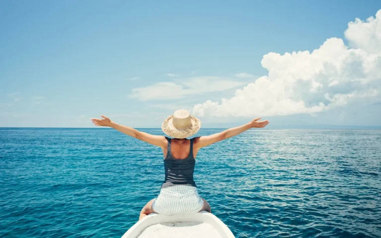 海がくれた静けさと自由──私がめぐった、6つの海の記憶